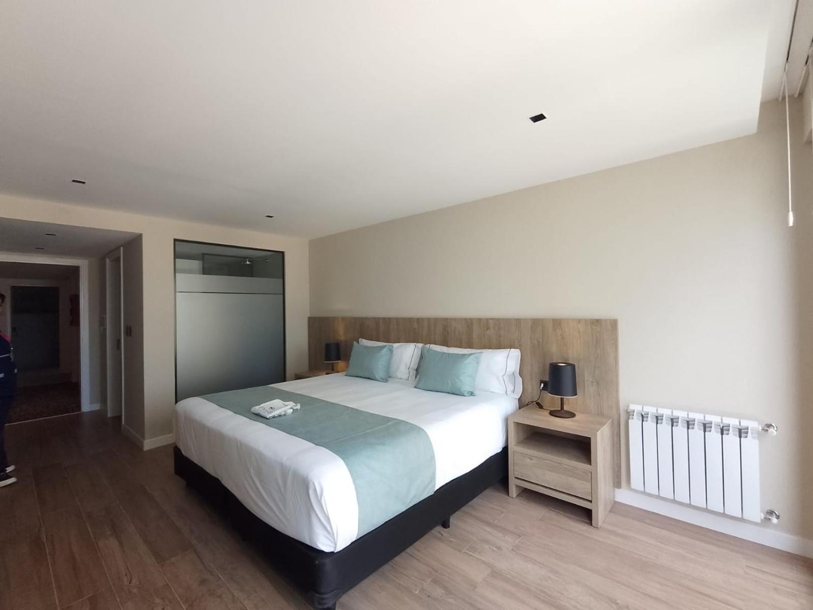 Deluxe Double Room,1626370936:JPEG